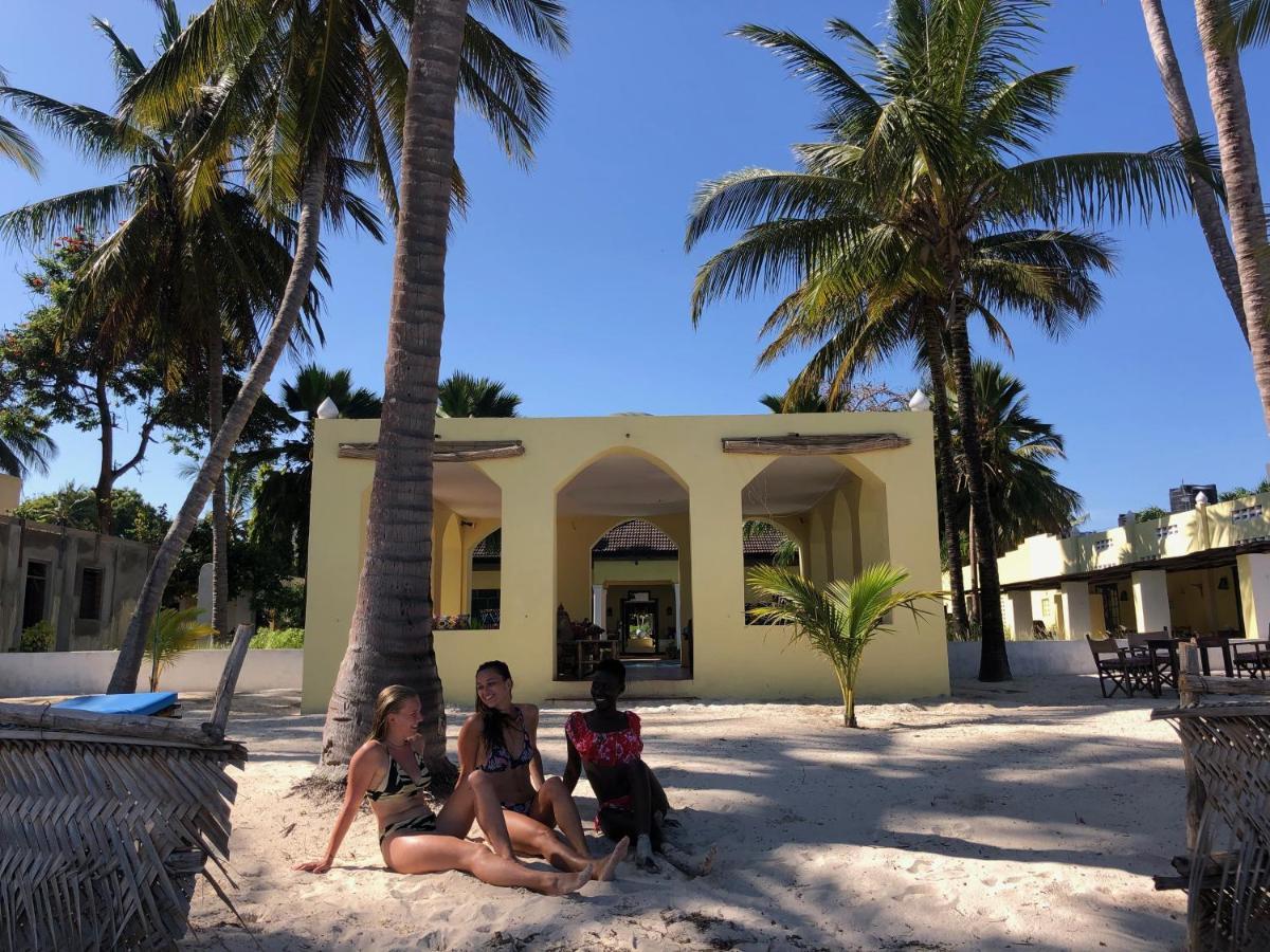Sawa Sawa Beach House Msambweni ภายนอก รูปภาพ