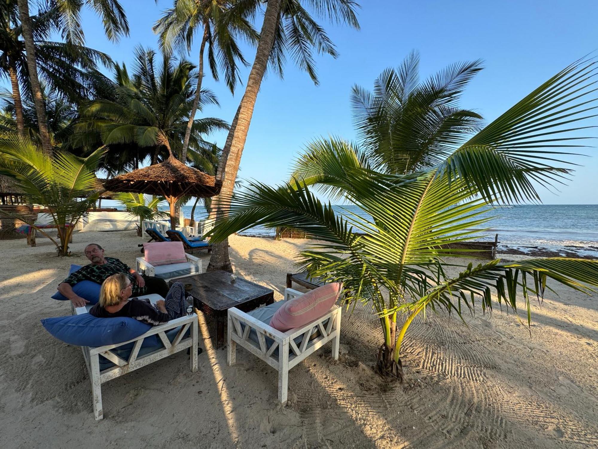 Sawa Sawa Beach House Msambweni ภายนอก รูปภาพ