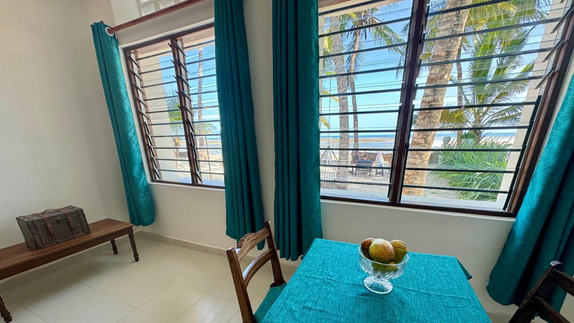 Sawa Sawa Beach House Msambweni ภายนอก รูปภาพ