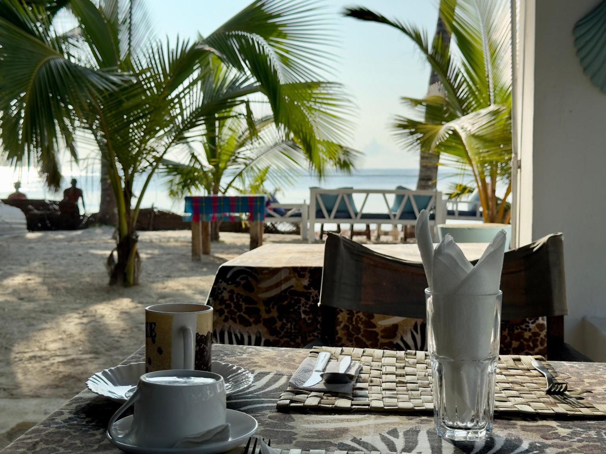 Sawa Sawa Beach House Msambweni ภายนอก รูปภาพ