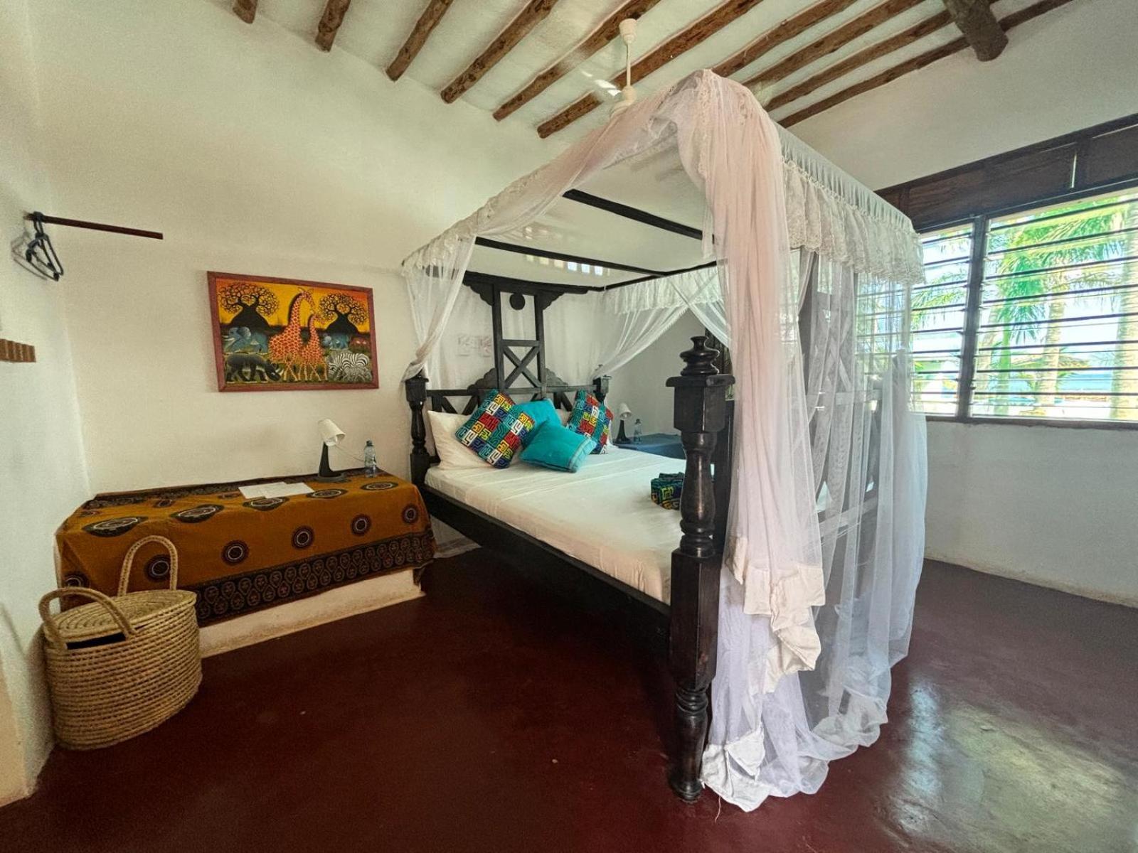 Sawa Sawa Beach House Msambweni ภายนอก รูปภาพ